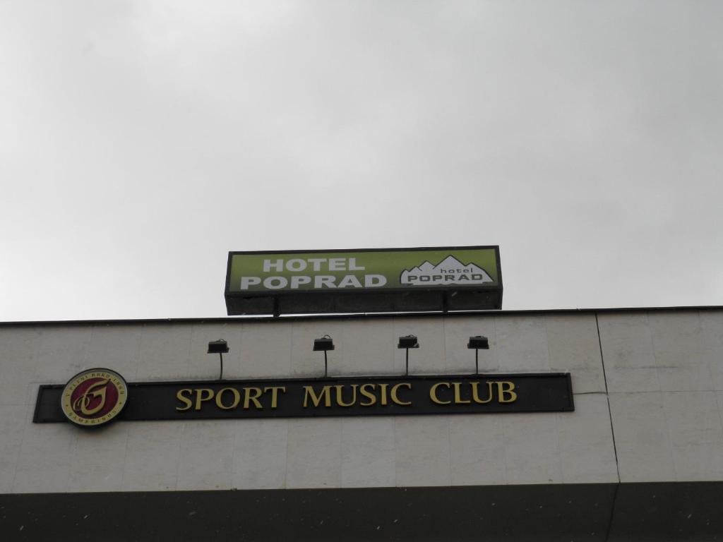 Hotel Poprad Usti nad Orlici Exterior photo