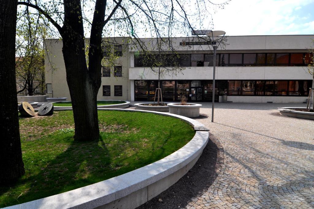 Hotel Poprad Usti nad Orlici Exterior photo